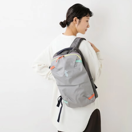 Cotopaxi双肩背包学生书包