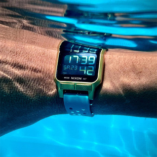 代购正品尼克松Nixon Heat方形表盘硅胶表带男女防水游泳运动日
