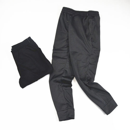 一款冬季加绒宽松跑步小脚透气