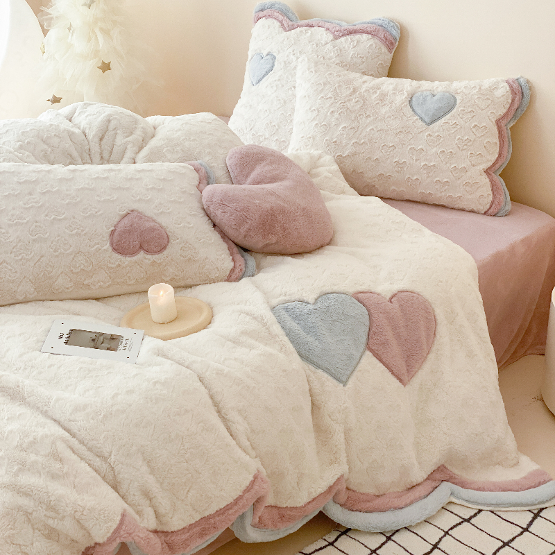 少女心冬季保暖兔毛绒四件套爱心贴布绣被套加厚牛奶绒床上用品