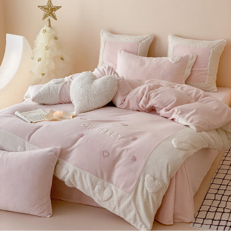 冬季加厚爱心刺绣牛奶绒四件套少女心公主风珊瑚绒法兰绒床上用品