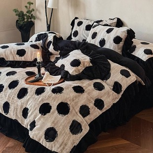 秋冬季 复古加厚雪貂绒床裙四件套简约波点印花被套保暖牛奶绒床单