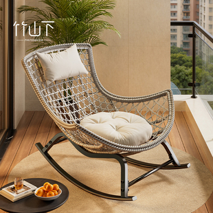 藤编摇椅阳台家用休闲单人2026新款躺椅小户型晒太阳坐睡两用椅子
