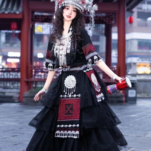 旅拍新款民族风格纱裙苗疆少女