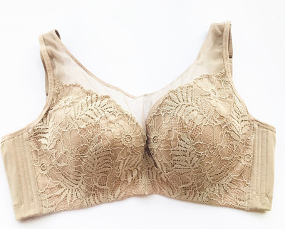 全罩杯蕾丝抹胸防走光无钢圈文胸