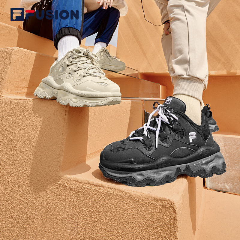 FILA斐乐户外潮鞋新款