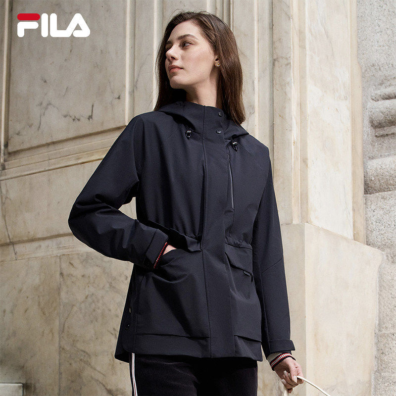 FILA 斐乐官方女士梭织外套2026春季新款休闲舒适防泼水连帽上衣