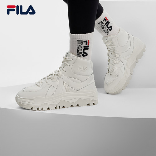 FILA斐乐女士摩登运动鞋