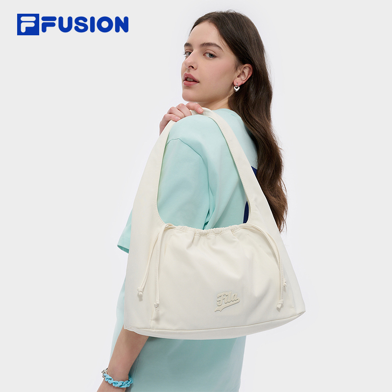 FILAFUSION斐乐潮牌提包