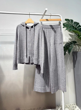 MM麦檬2025冬季新灰色慵懒连帽羊绒衫针织衫开衫女5FA13S701