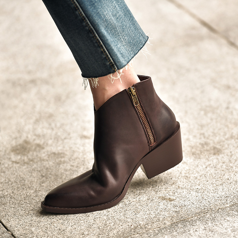 第一街马丁靴女2018新款短靴女粗跟棕色复古冬季高跟鞋尖头裸靴女|ruв категории Женская обувь, 靴子, 马丁靴 - от Buy2taobao.com для оказания профессиональной услуги покупки агента Taobao