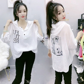 天丝棉字母印花休闲上衣 衬衫 2025夏季 宽松洋气蕾丝拼接连帽时尚