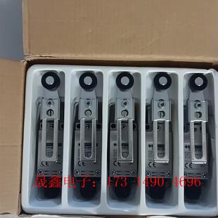 施耐德XCE145P12E 行程开关【询价产品】