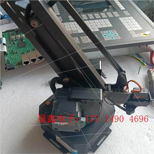 UARM机械臂   品相完美    步进电机排线被剪【询价产品】
