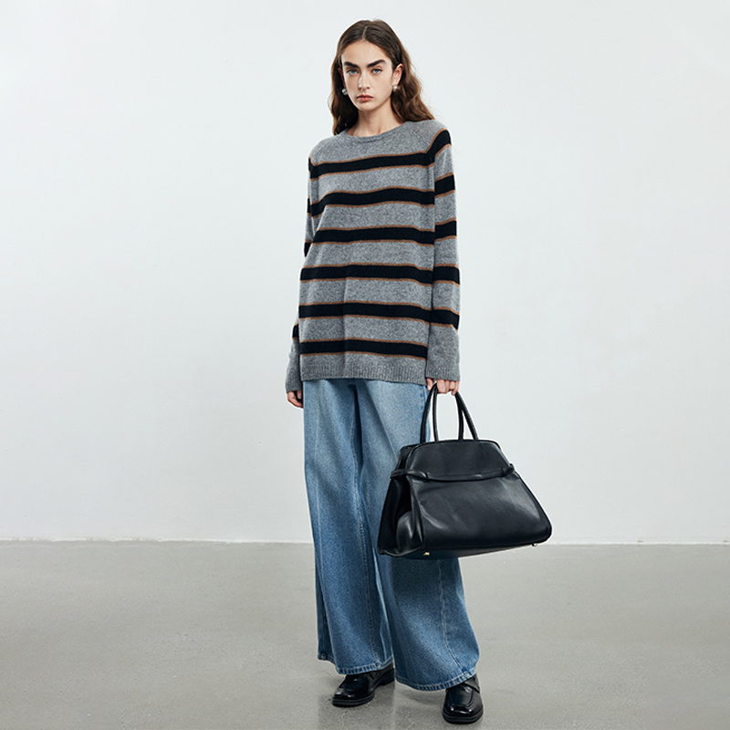 帕罗慵懒风复古条纹灰色羊绒衫