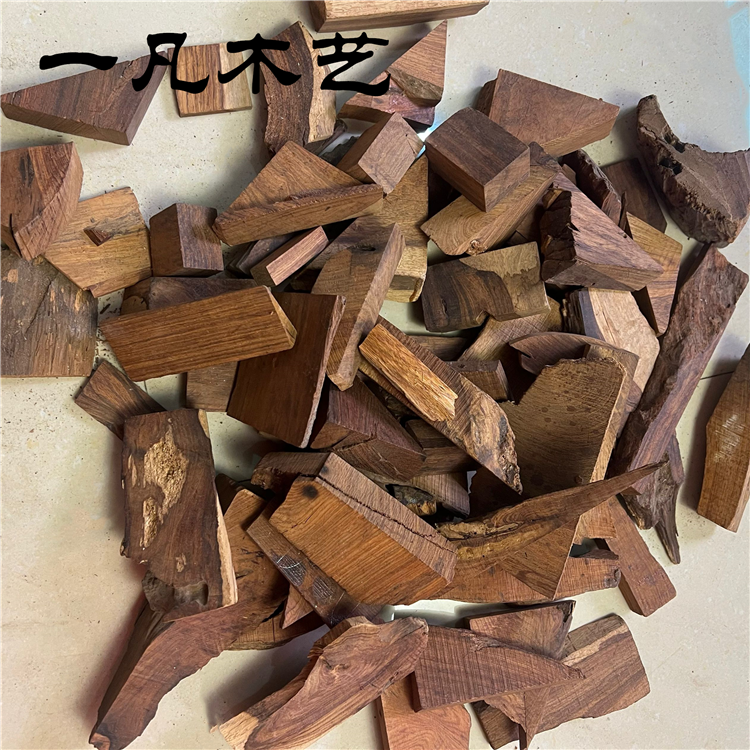 海南越南黄花梨边角把件发簪牌料