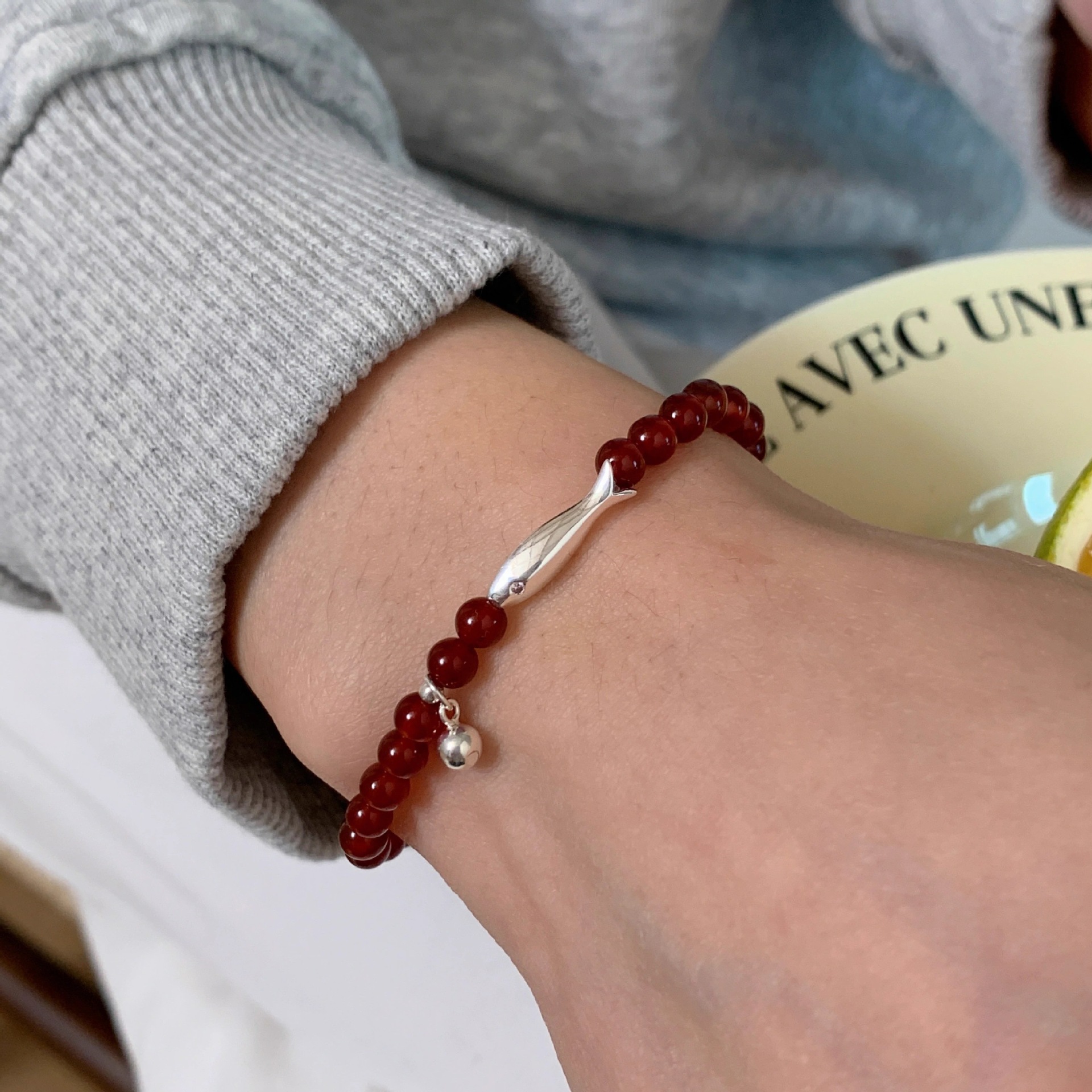 饰尚e族年年有余小圆球吊坠手链女红色圆珠个性百搭气质S925镀银