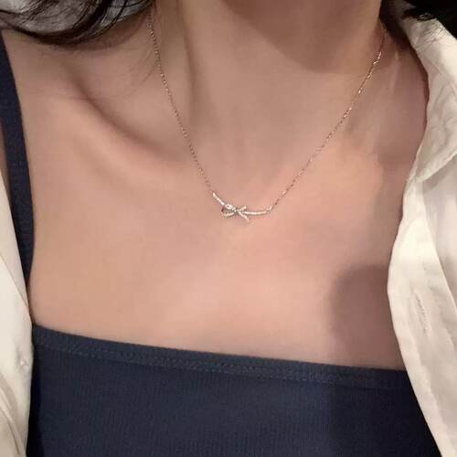 925银满钻打结蝴蝶结项链女时尚轻奢小众设计ins风气质甜美锁骨链