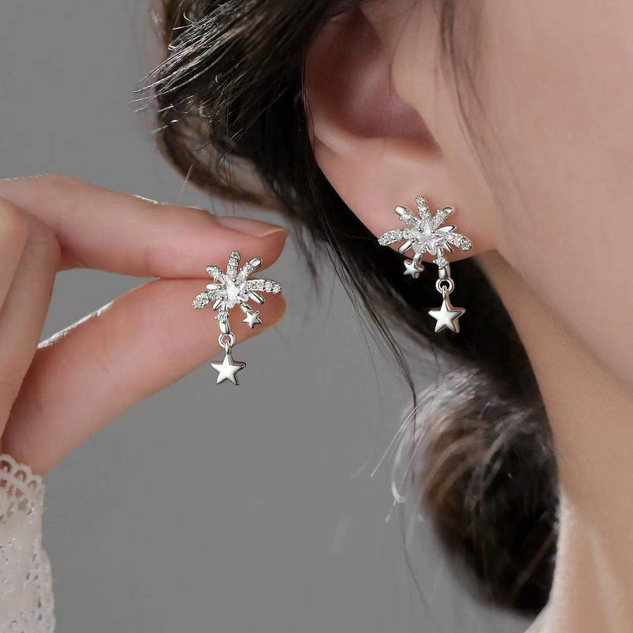 925银烟花耳钉轻奢女2025新爆款小众耳饰高级感气质耳环,饰品/流行首饰/时尚饰品新,耳钉,淘宝优惠券,粉丝福利购,淘宝优惠卷