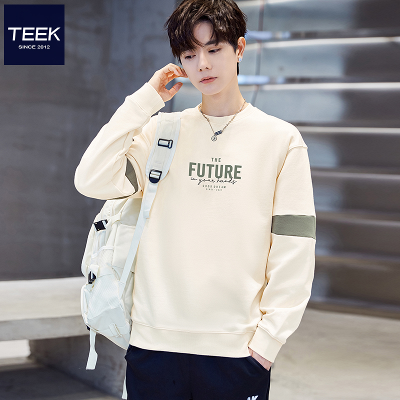 新款拼接卫衣,轻松搞定日常穿搭