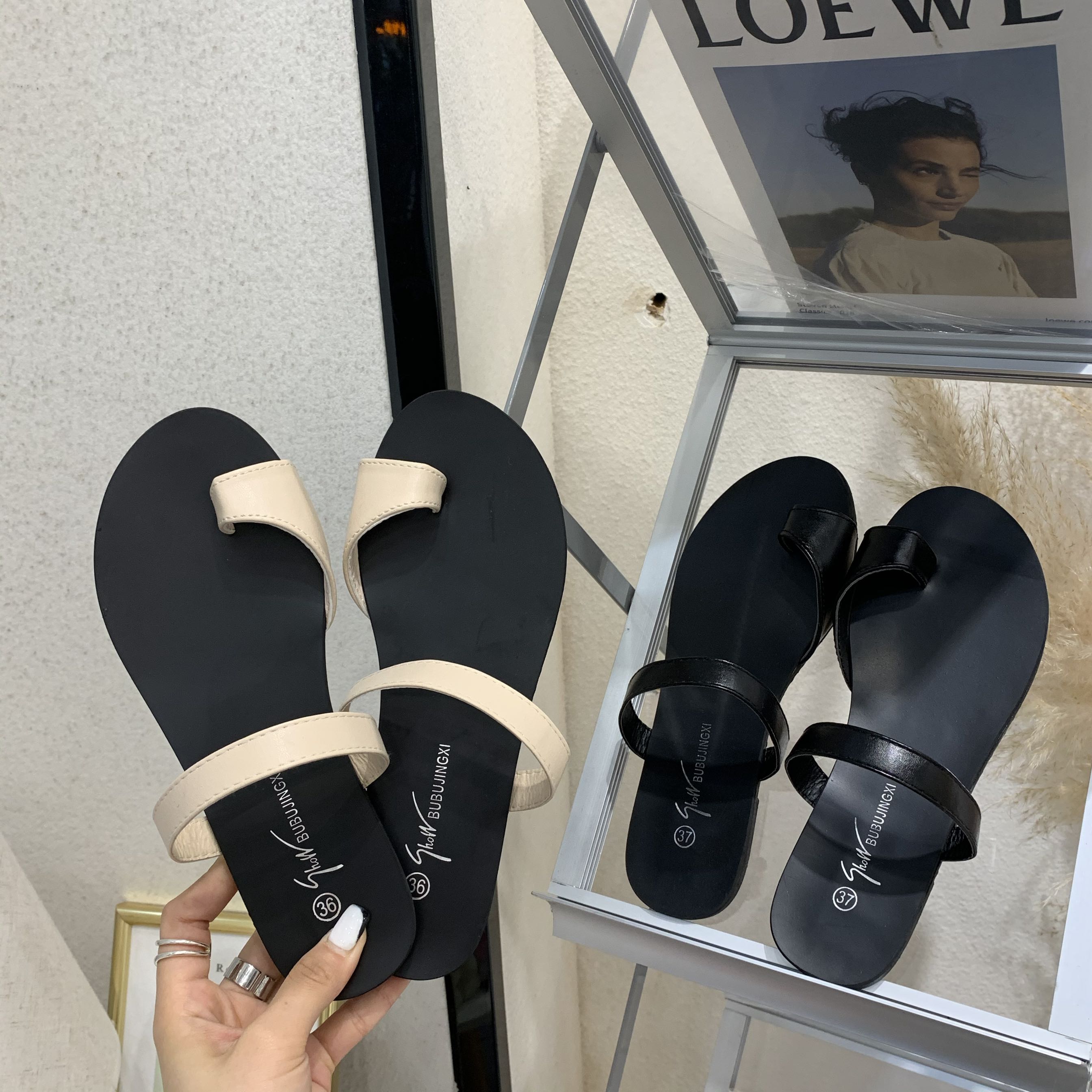 Real price Korean ins niche design fashionable simple toe set holiday sandals