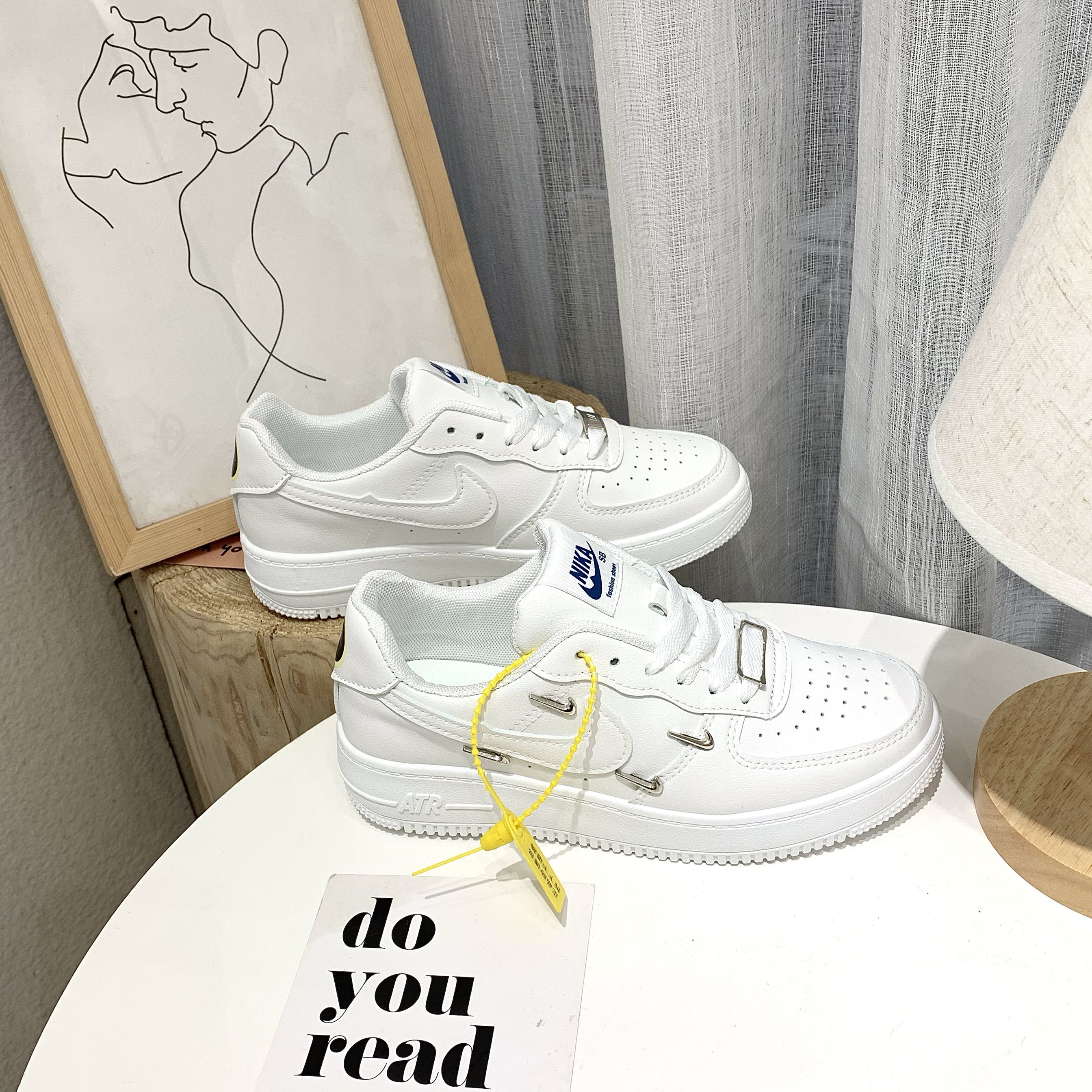 Real shot real price versatile lace up student small white shoes muffin shoes thick soled casual shoes