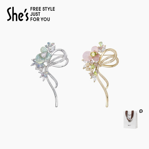 设计师轻奢饰品