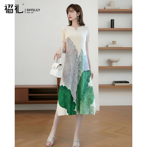 三宅褶皱妈妈优雅连衣裙夏海边裙