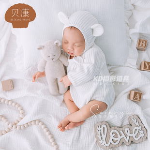 纪实风新生儿摄影宝宝照简约白色主题 影楼婴儿月子照服装KD道具
