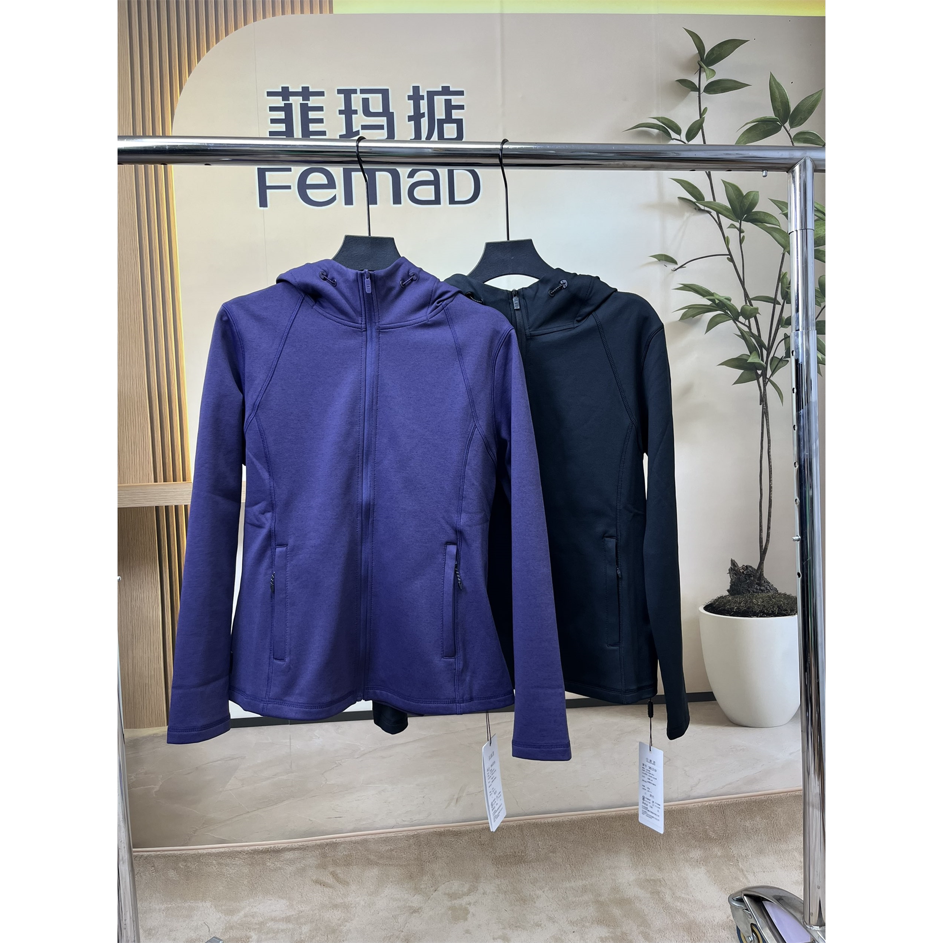 菲玛掂261219正品2026秋季新款修身显瘦连帽百搭上衣女外套