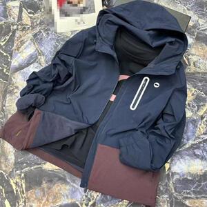 菲玛掂241311正品2024秋冬新款连帽加绒休闲户外露营上衣外套女