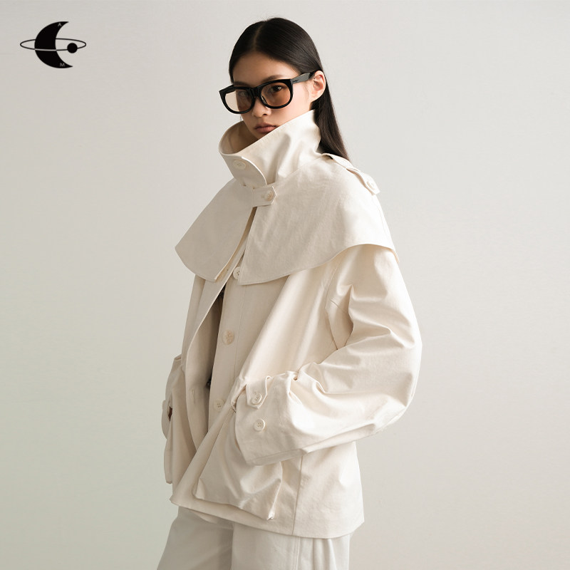 创世纪元【尘旅行吟】风衣女款2025新款肩章斗篷立领抽绳风衣外套,女装/女士精品,短外套,淘宝优惠券,粉丝福利购,淘宝优惠卷