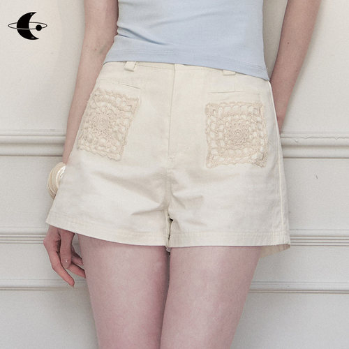 手工祖母格钩花贴片休闲短裤子