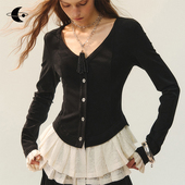 黑韵边章 套装 女装 创世纪元 冬羊毛蕾丝拼接V领上衣 花边半裙