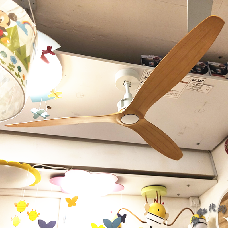 别墅客厅实木风扇灯饰