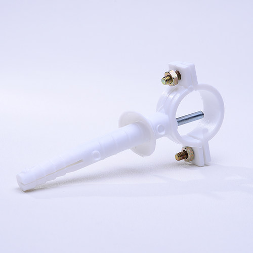 天一金牛塑料抱卡4分配件ppr管