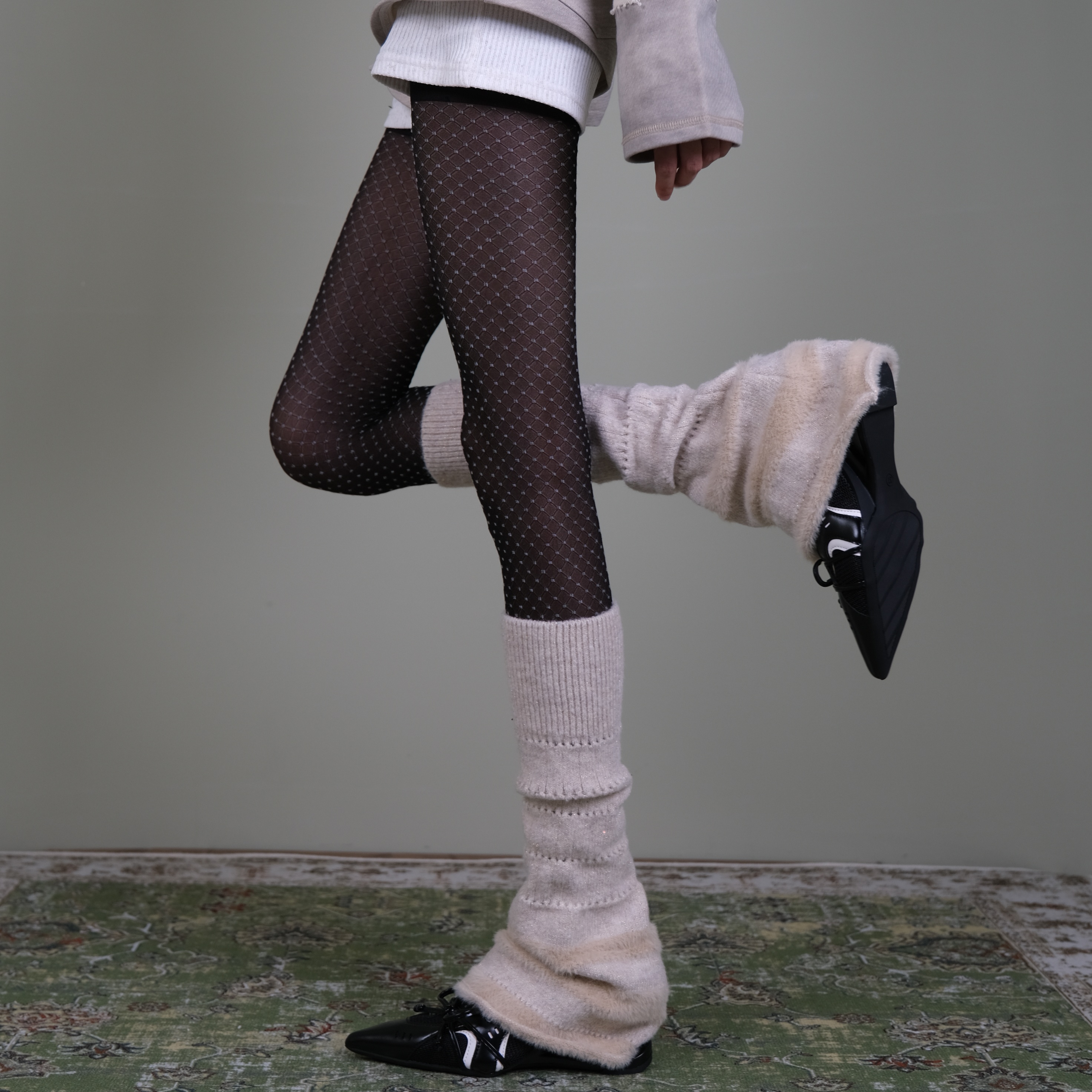 黑色波点网袜女复古甜酷风