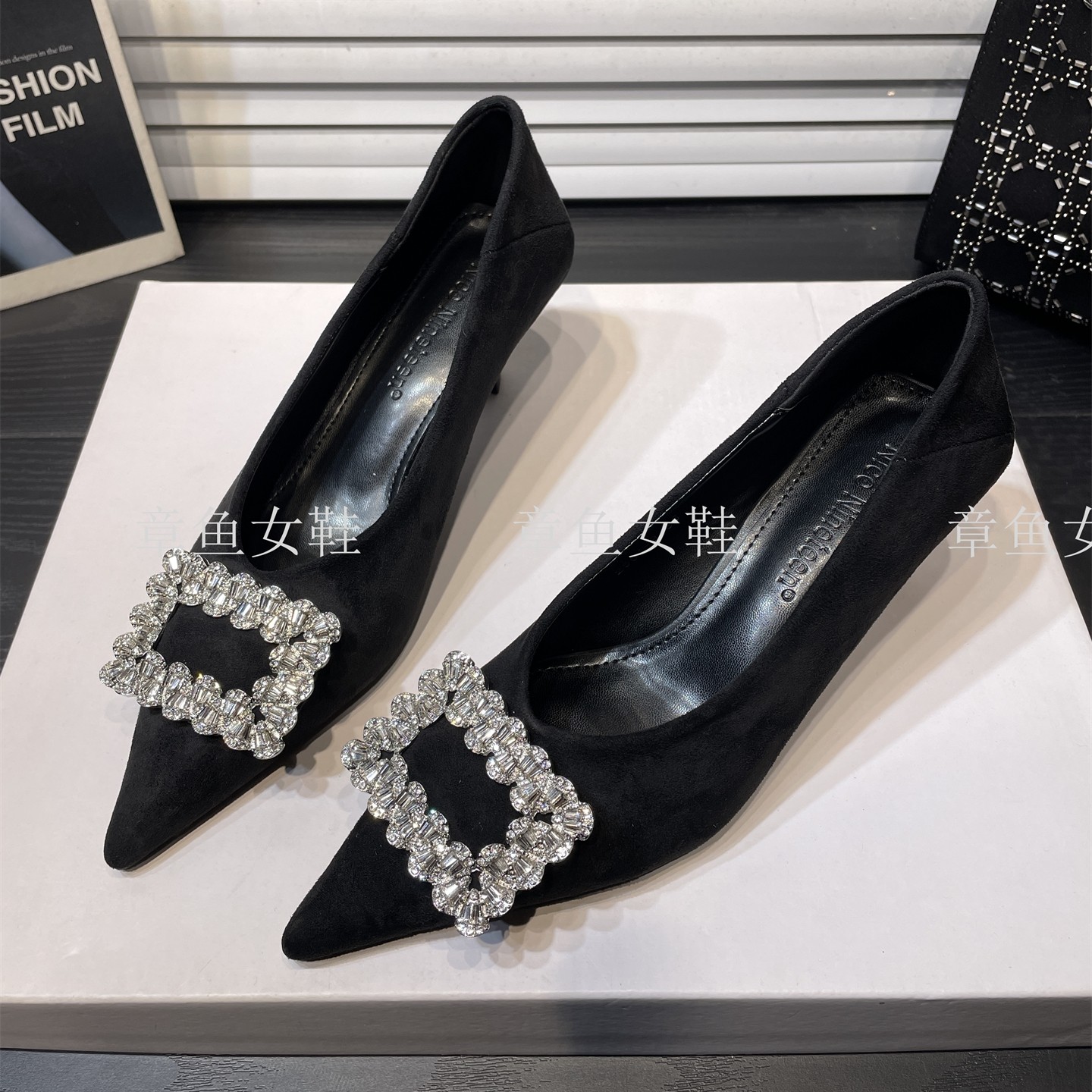 法式高级感绒面水钻方扣尖头单鞋女浅口细跟高跟鞋通勤职业工作鞋,女鞋,浅口单鞋,淘宝优惠券,粉丝福利购,淘宝优惠卷