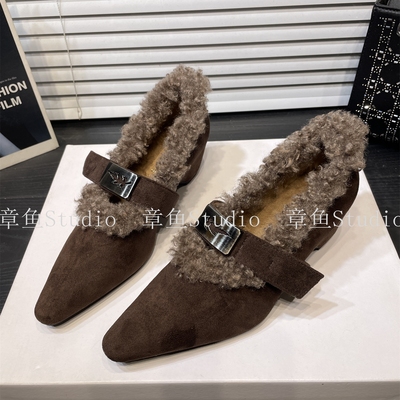 尖头坡跟绒面玛丽珍鞋法式高跟鞋