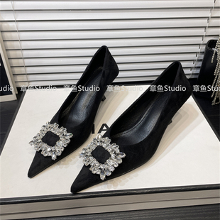 5cm绒面职业高跟鞋女细跟水钻方扣工作通勤不累脚浅口尖头单鞋