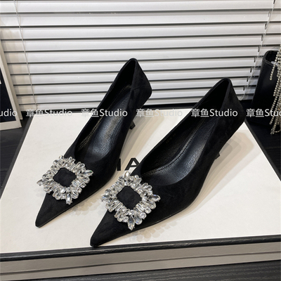 水钻工作通勤不累脚浅口尖头单鞋