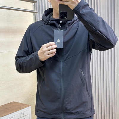 男士简约休闲连帽夹克运动外套