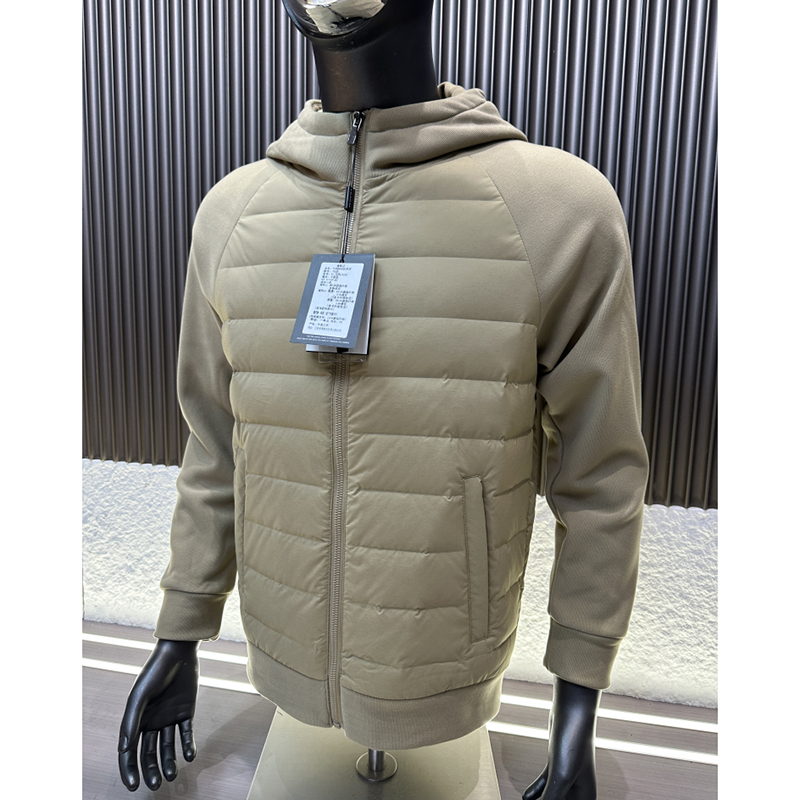 同款户外休闲轻薄连帽羽绒服潮