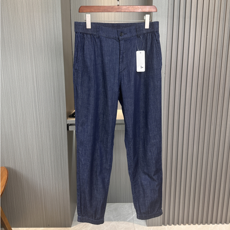 冈山牛仔石墨+水洗100棉牛仔裤