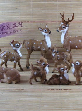 梅花鹿森林系拍摄圣诞仿真动物