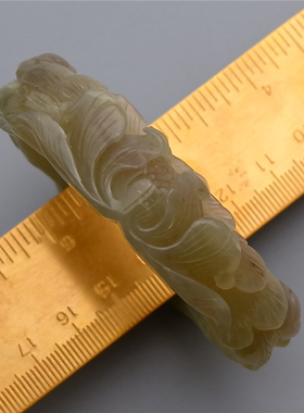 0187天然新疆和田玉籽料手镯