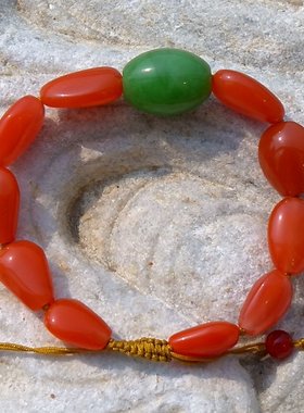 3275天然新疆和田玉籽料手链