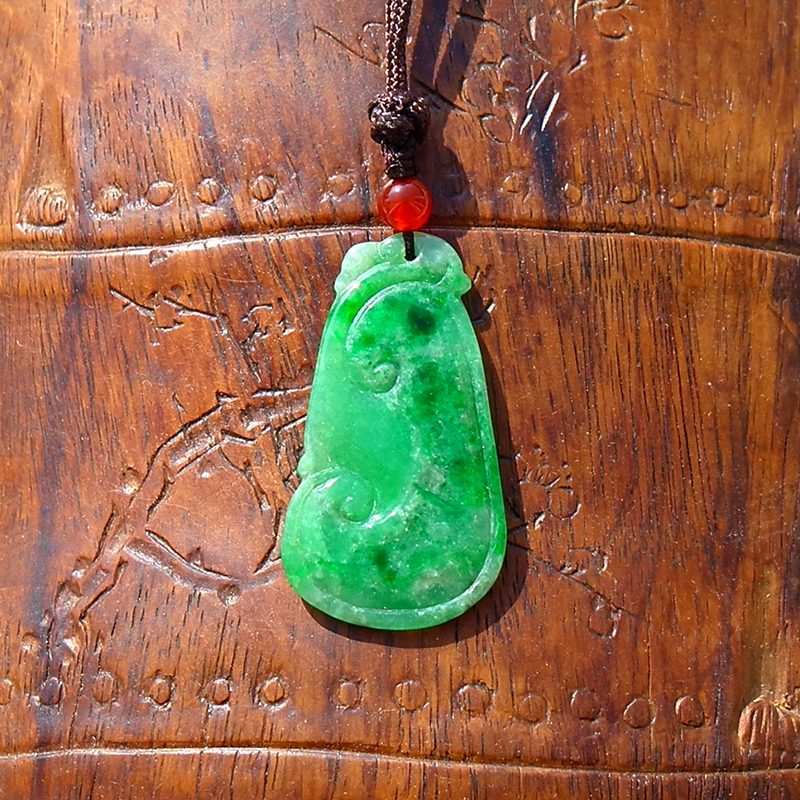 明=霞4397天然A货缅甸老坑翡翠如意吊坠正阳绿冰糯挂件