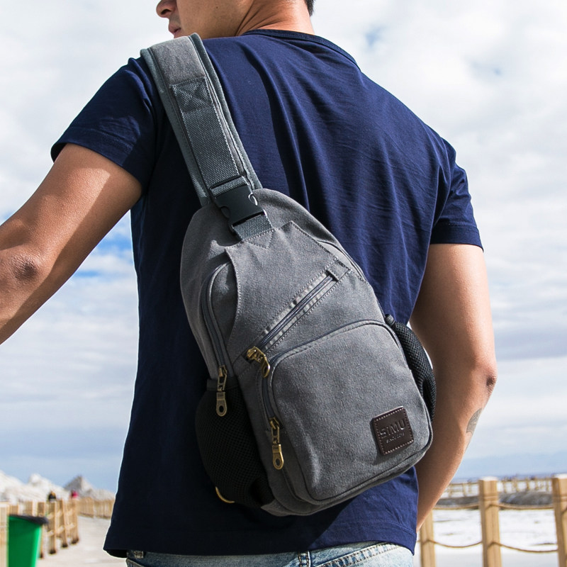 男士包包男款胸包男帆布男式休闲大号男包新款斜挎包户外运动背包