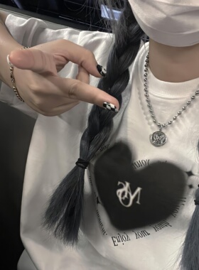 [REコンテナ] LOVE T-SHIRT韩妹甜酷风黑色爱心重叠字母情侣t恤